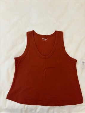 Old Navy Women's Burnt Orange Scoop Neck Tank